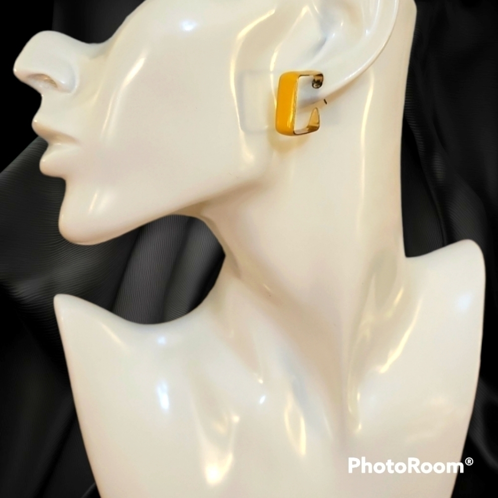 3/$30 VTG Canary Yellow Enamel Square Cubism Hoop Earrings